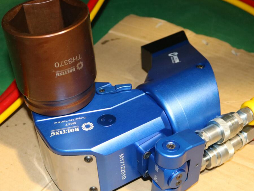 Open hydraulic torque wrench for petrochemical plant, (digital) intelligent fully automatic hydraulic wrench pump, CNC hydraulic torque wrench
